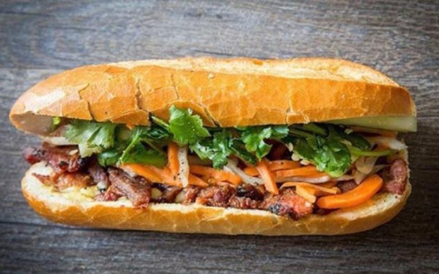 Bánh Mì BAKIDO - Bánh Mì Heo Quay & Bánh Hỏi Heo Quay