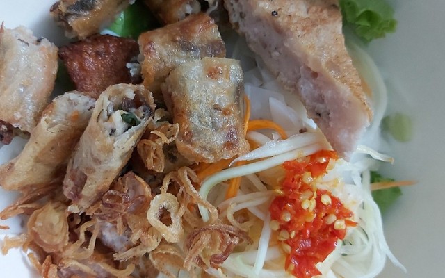 Quán Bánh Cuốn Ram - Bún Mắm & Bánh Lọc - 106 Ngô Gia Tự