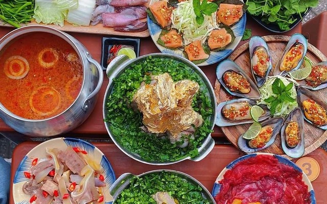 LiuPhuonk ThaiFood GARDEN - Tố Hữu