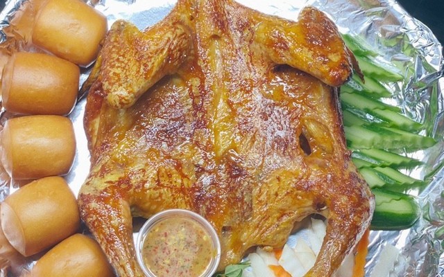 Gà Nướng Mắm Nhĩ Ba Mạnh - Đường 30/4