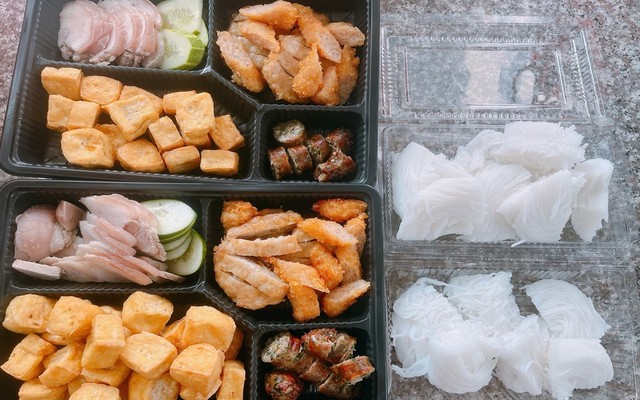 Cafe Tạp Hóa FOOD & DRINK - Bún Đậu Mắm Tôm & Bò Hàu Sốt Phô Mai - Đường 38