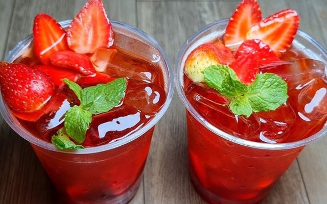 Trà Dâu Mr.Hello - Ngô Thì Nhậm