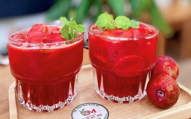 Tiệm Nhà Bánh Mì - 96 Hồ Sen