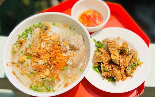 Lagi Quán ( Bánh Canh Lagi )