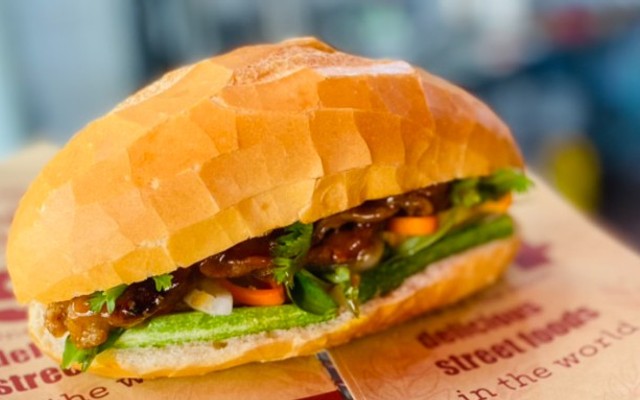 Bánh Mì Thịt Nướng 94 - Phan Trung