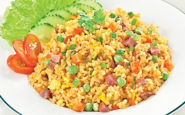 Tiệm Cơm Techu - Hoàng Văn Thụ