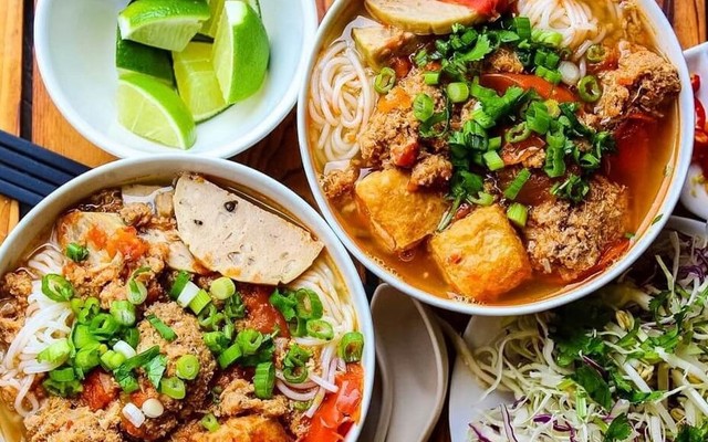Bún Riêu Cua Đồng Tây Đô - Thạnh Mỹ