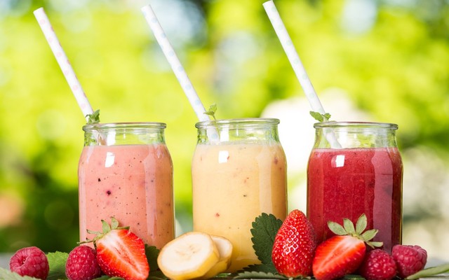 Quán Dâu Tươi - Nước Ép & Sinh Tố Nguyên Chất - Nguyễn Ái Quốc