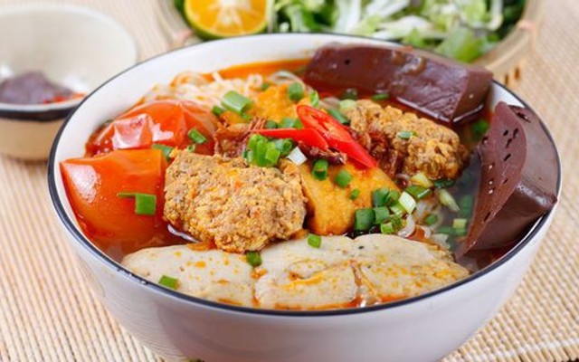 Quán Bún Đất - Bún Riêu Tôm & Trà Sữa - Tân Lập