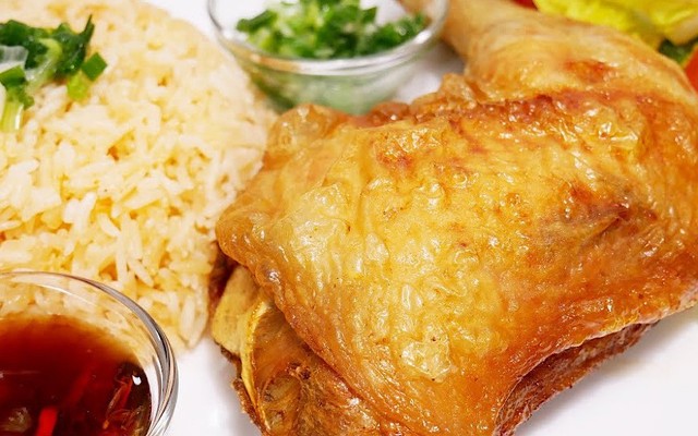 Lục Ký - Cơm Gà Xối Mỡ & Cơm Bò Sườn Xào - Gò Xoài