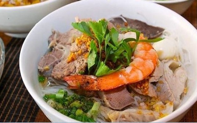 Hủ Tiếu Nam Vang Cô Ba - Lê Văn Lương