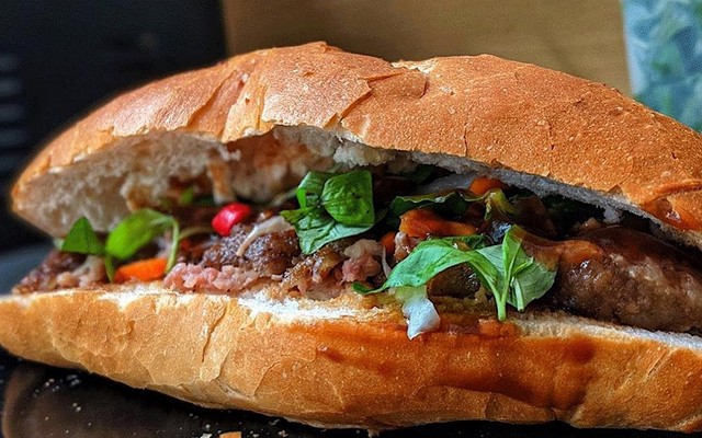 Tiệm Bánh Mì Thịt Nướng Bon - Trương Thị Hoa