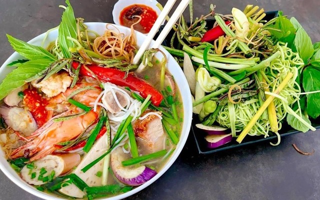 Bún Mắm Miền Tây Lion - Huỳnh Mẫn Đạt