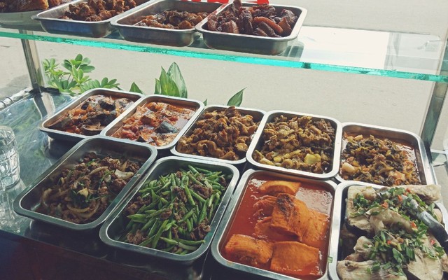 Duyên Tâm Phúc Cơm Văn Phòng - Lê Thúc Hoạch