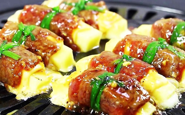 Hi Pi - Bò Nướng Phô Mai Xiên Que & Lẩu - Đường Số 1