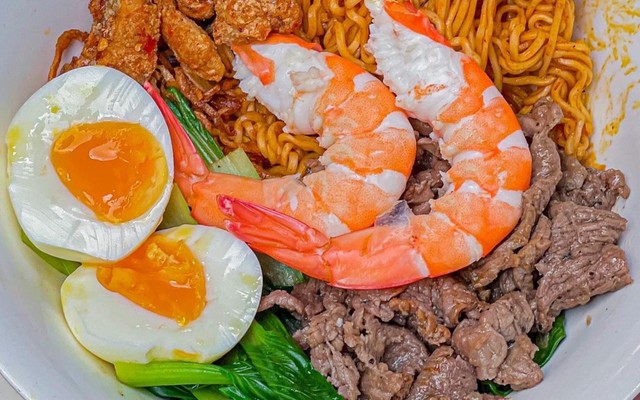 Bếp Bo - Gimbap & Mì Trộn Sốt Cay - Trung Kính