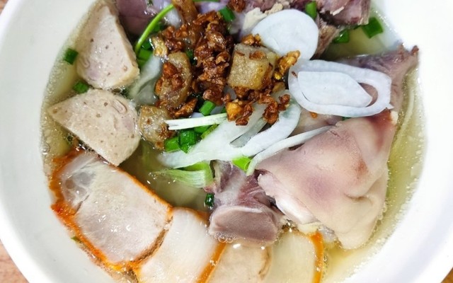 Khánh Còi - Hủ Tiếu & Bò Kho - Tân Hương