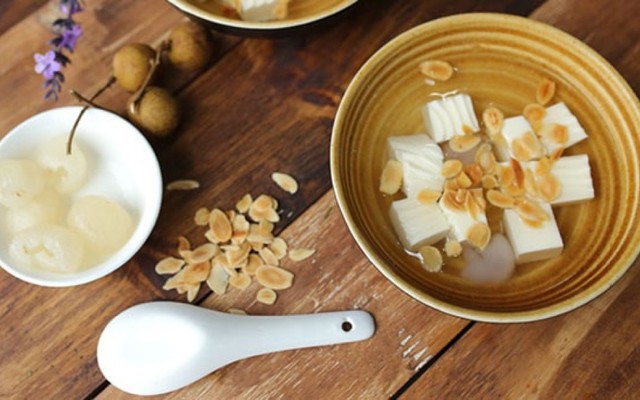 Tiệm Nhà Pao - Xôi Gấc, Chè Khúc Bạch & Bánh Bao Chiên - Bạch Đằng