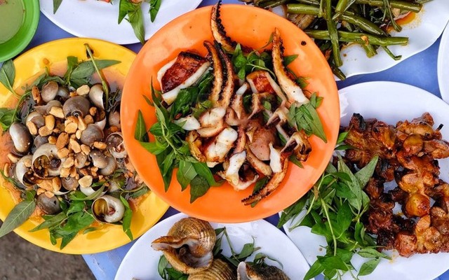 Quán Dì Hồng 2 - Bún Chả & Ốc Đêm