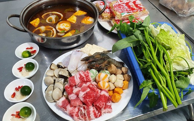 Lẩu Nhà Mắm - 170 Tam Trinh