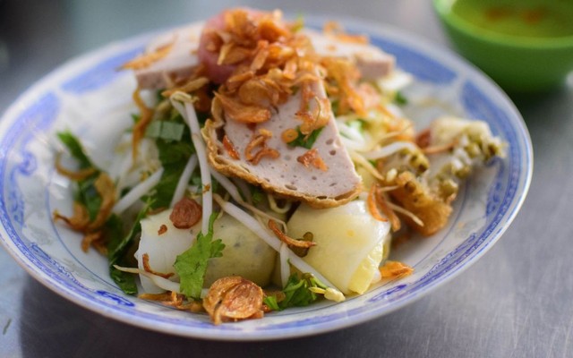 Bánh Cuốn Nóng & Bánh Ướt - Trần Văn Đang