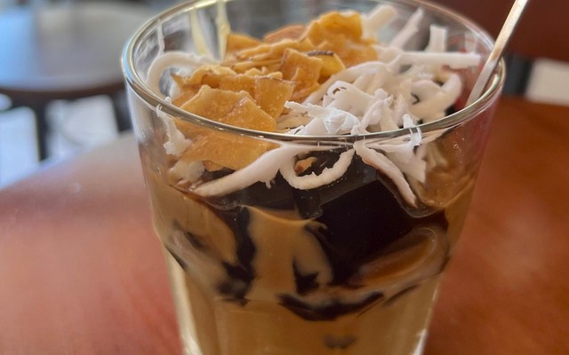 Cà Phê Cốt Dừa Cô Hạnh - Nguyễn Văn Trỗi