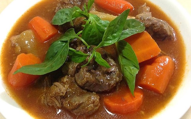 Quán Bò Kho Siêu Ngon Diễm Châu - 73 Nguyễn Văn Quá