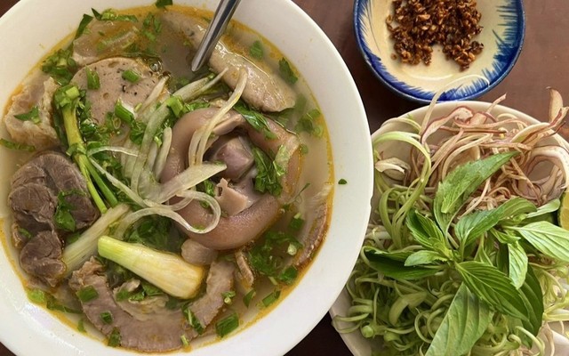 O Hà - Bún Bắp Bò - Nguyễn Bỉnh Khiêm