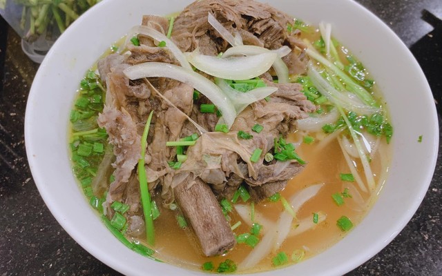 Phở Năm Ơi - Phở Trộn Bắp Hoa - Đường Số 6