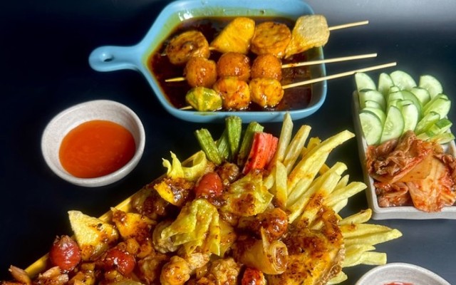 Chang Coffee - Xiên Que & Trà Sữa - Thống Nhất