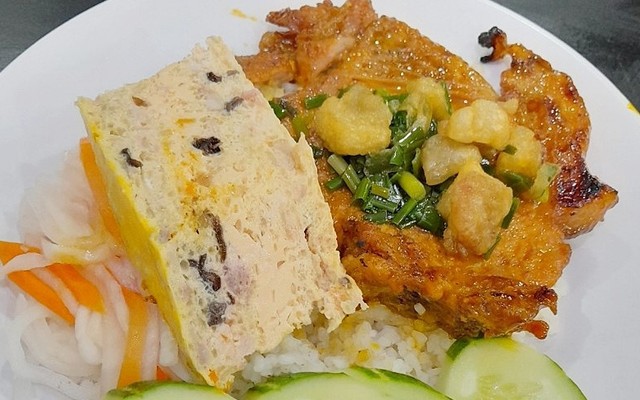 Cơm Tấm 182 - Lê Thánh Tôn