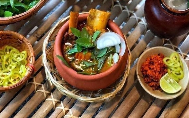 Bò Kho Niêu Ông Gánh - Cao Thắng