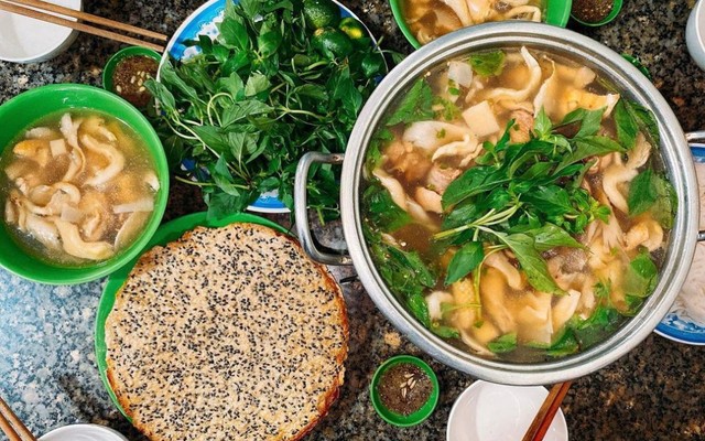 Lẩu Gà 76 - Lẩu Gà Lá É - 138 Tiểu La