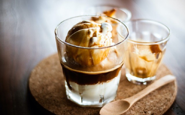 Clubhouse Cafe - Hàng Cháo