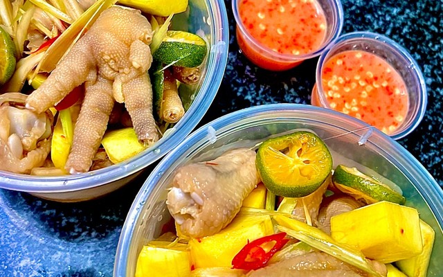 Sinny - Chân Gà & Trà Sữa - Quốc Lộ 13