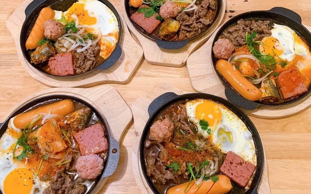 Bánh Mì Chảo 83 - Nguyễn Ái Quốc