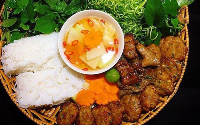 LAN VI - Bánh Cuốn, Bún Chả, Bún Nem Thịt Nướng - Đường B5