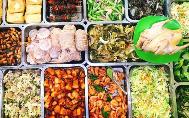 Cơm Bình Dân - Đỏ Đài Loan