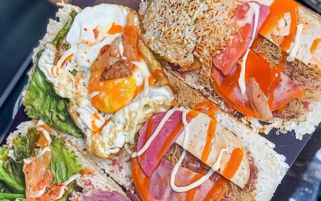 Cơm Cháy Bà Chế - Cơm Cháy Kẹp Pate Chà Bông Chả Thịt