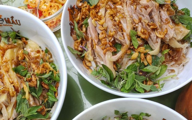 Phở Gà Trộn - Bùi Ngọc Dương