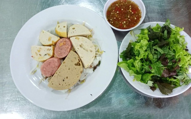 Bánh Cuốn 102 - Trà Dâu & Trà Trái Cây