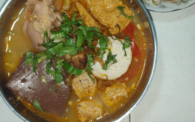 Bình Nhân - Bún Riêu & Canh Bún - Phú Lộc
