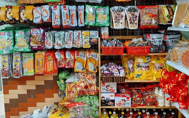 ĂN VẶT NHÀ BEE – ĐỒ ĂN VẶT NỘI ĐỊA TRUNG