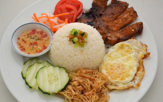 Cơm Tấm Sài Gòn Châu Nam - Đường 2/4