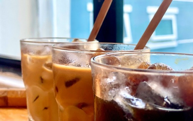 Lapis Cafe - Food & Drink - 207 Lê Hồng Phong