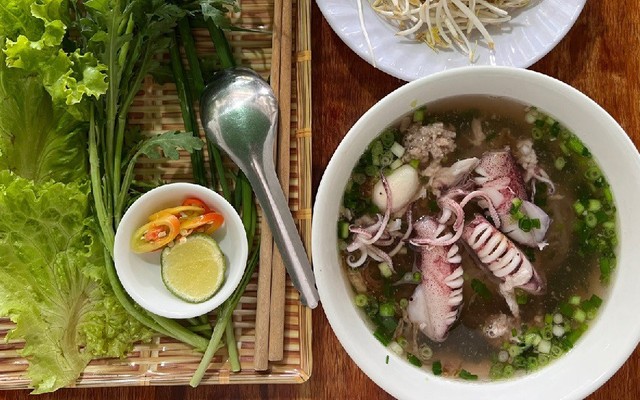 Hủ Tiếu Mực 69 - Đặng Văn Dầy