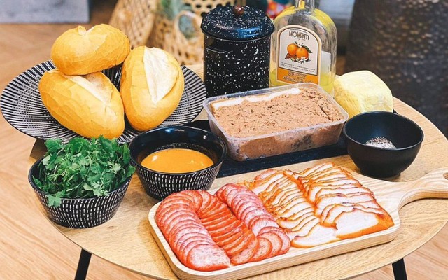 Bánh Mỳ Cường Nguyễn - Lạc Trung