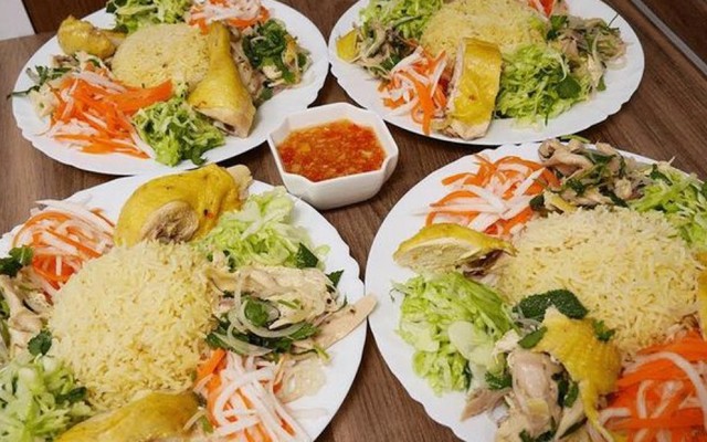 Gà Ta - Cơm Gà Tam Kỳ - Bùi Văn Hòa