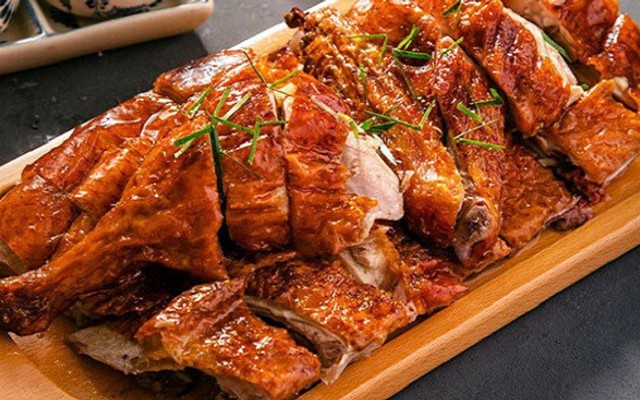Hà Đăng Tiến - Vịt Quay & Cháo Lòng - Long Bình