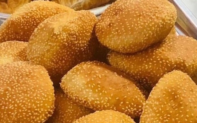 Bánh Tiêu Gia Nguyên - Lê Đức Thọ